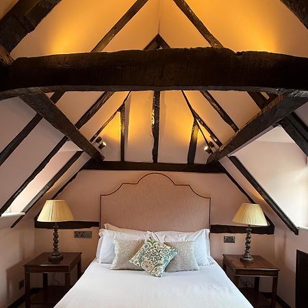 Ockenden Manor Hotel & Spa Cuckfield Extérieur photo
