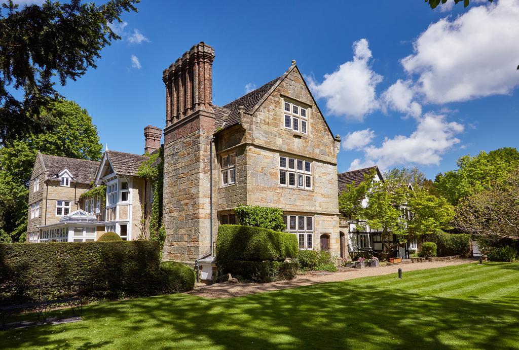 Ockenden Manor Hotel & Spa Cuckfield Extérieur photo