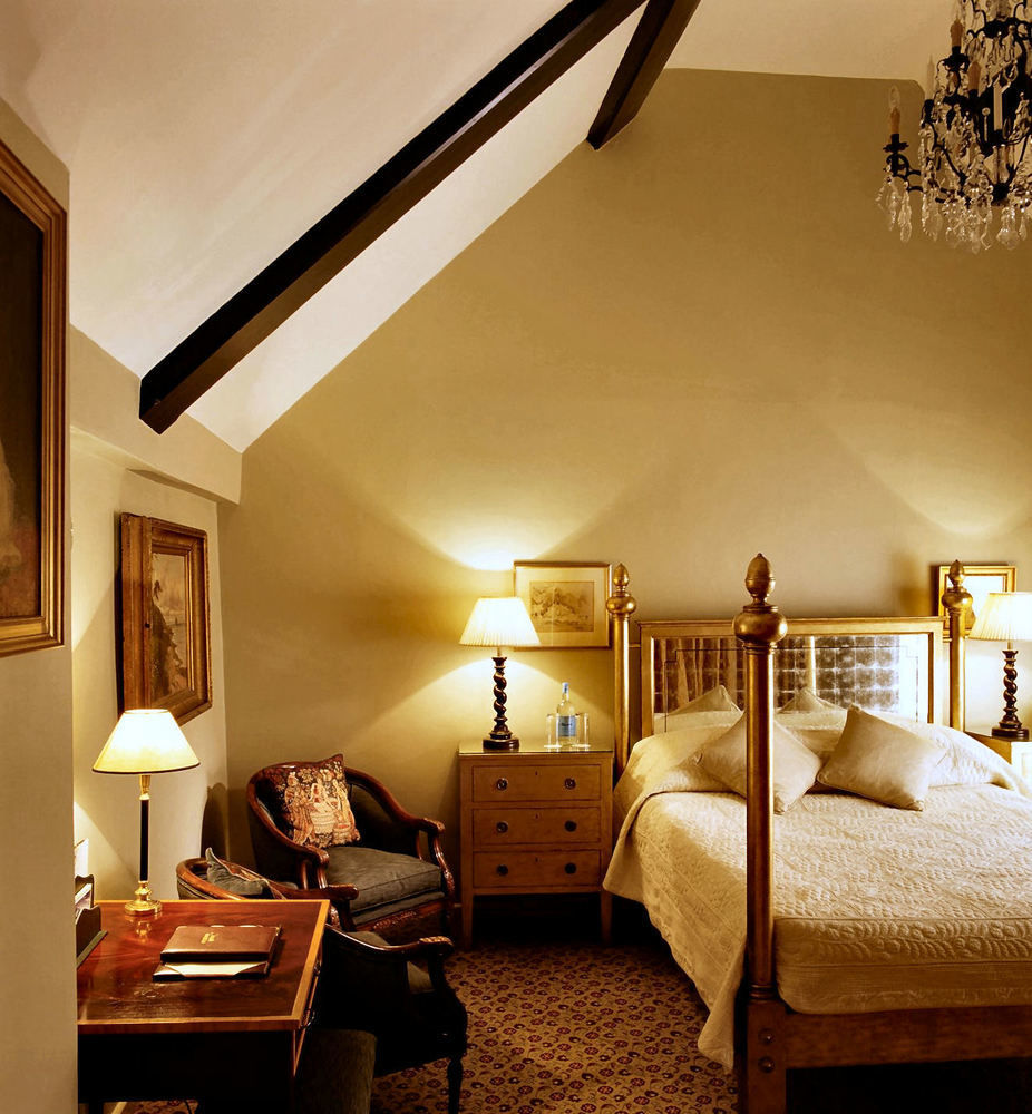 Ockenden Manor Hotel & Spa Cuckfield Extérieur photo
