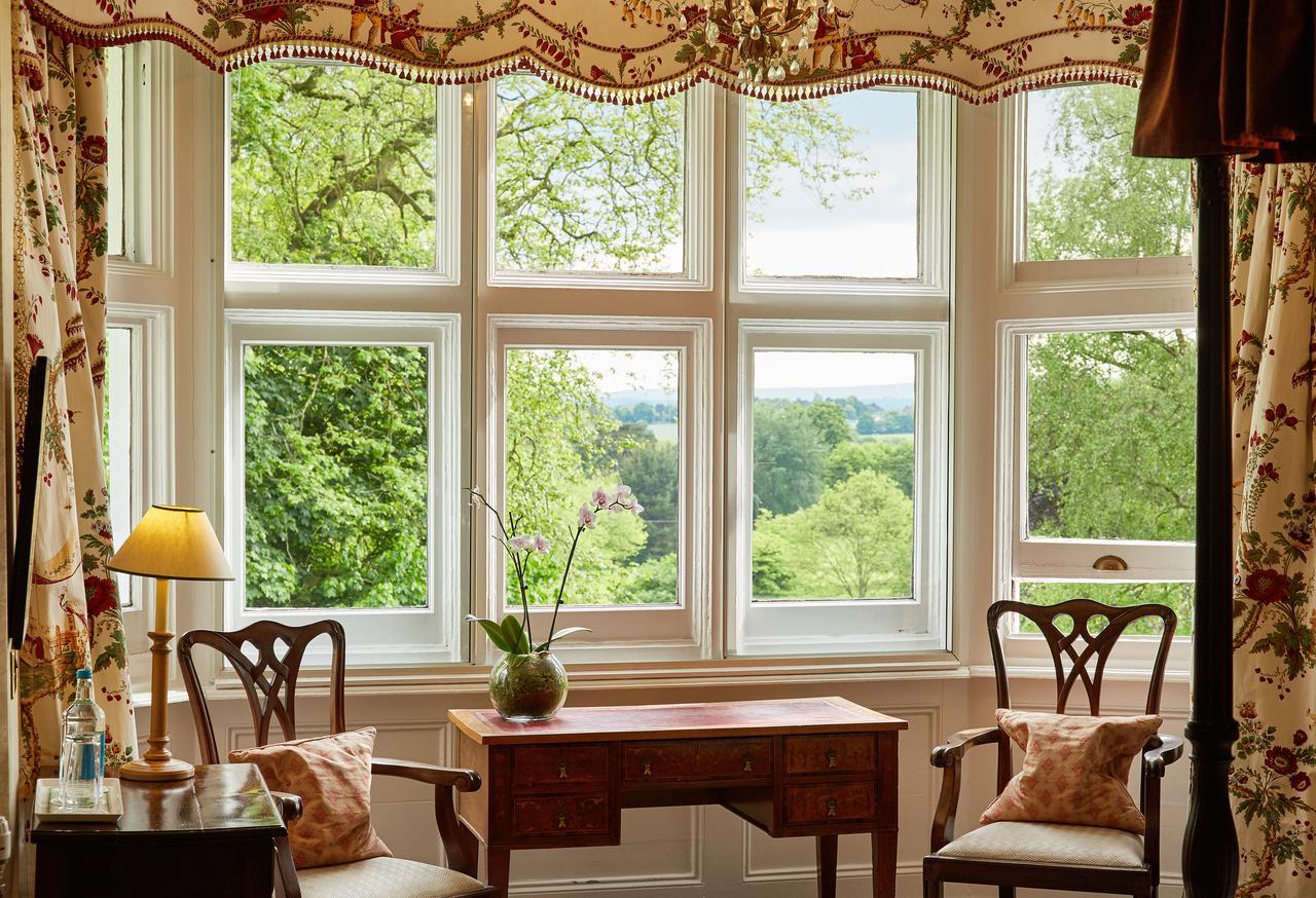 Ockenden Manor Hotel & Spa Cuckfield Extérieur photo