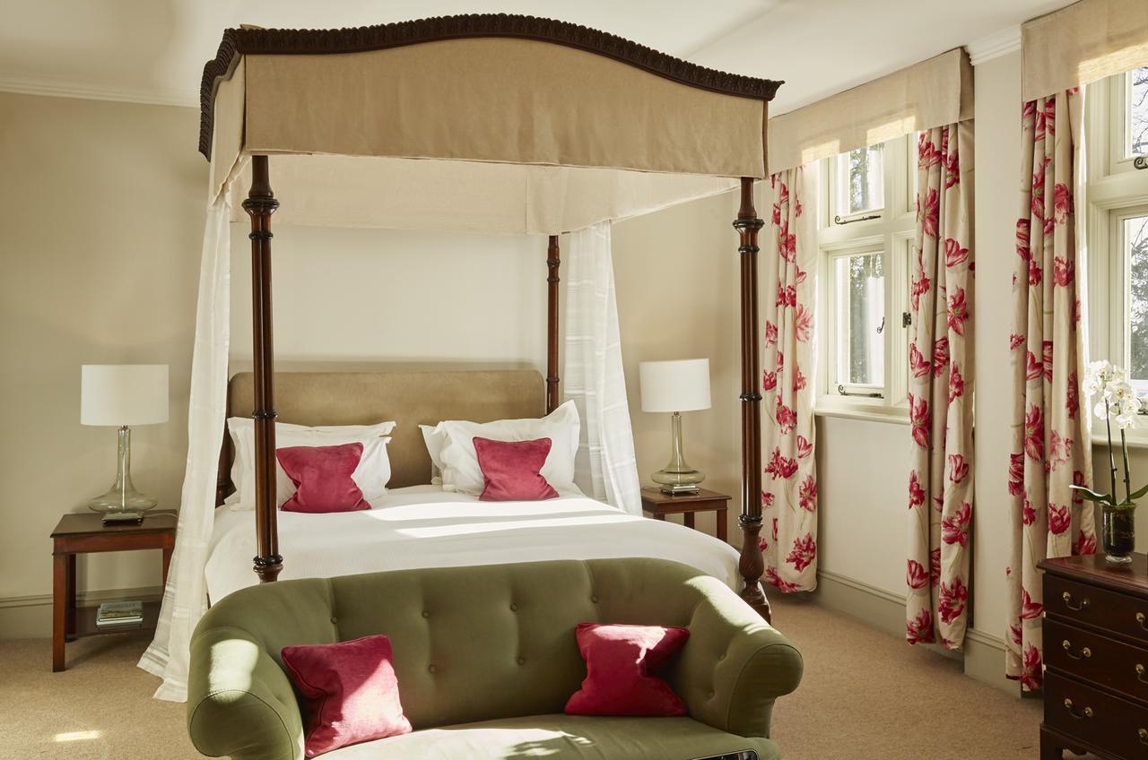 Ockenden Manor Hotel & Spa Cuckfield Extérieur photo